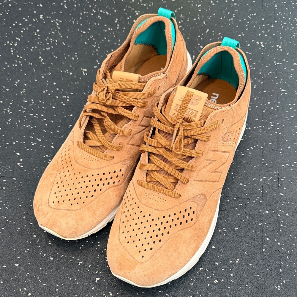 New Balance Men's 580 Re-engineered